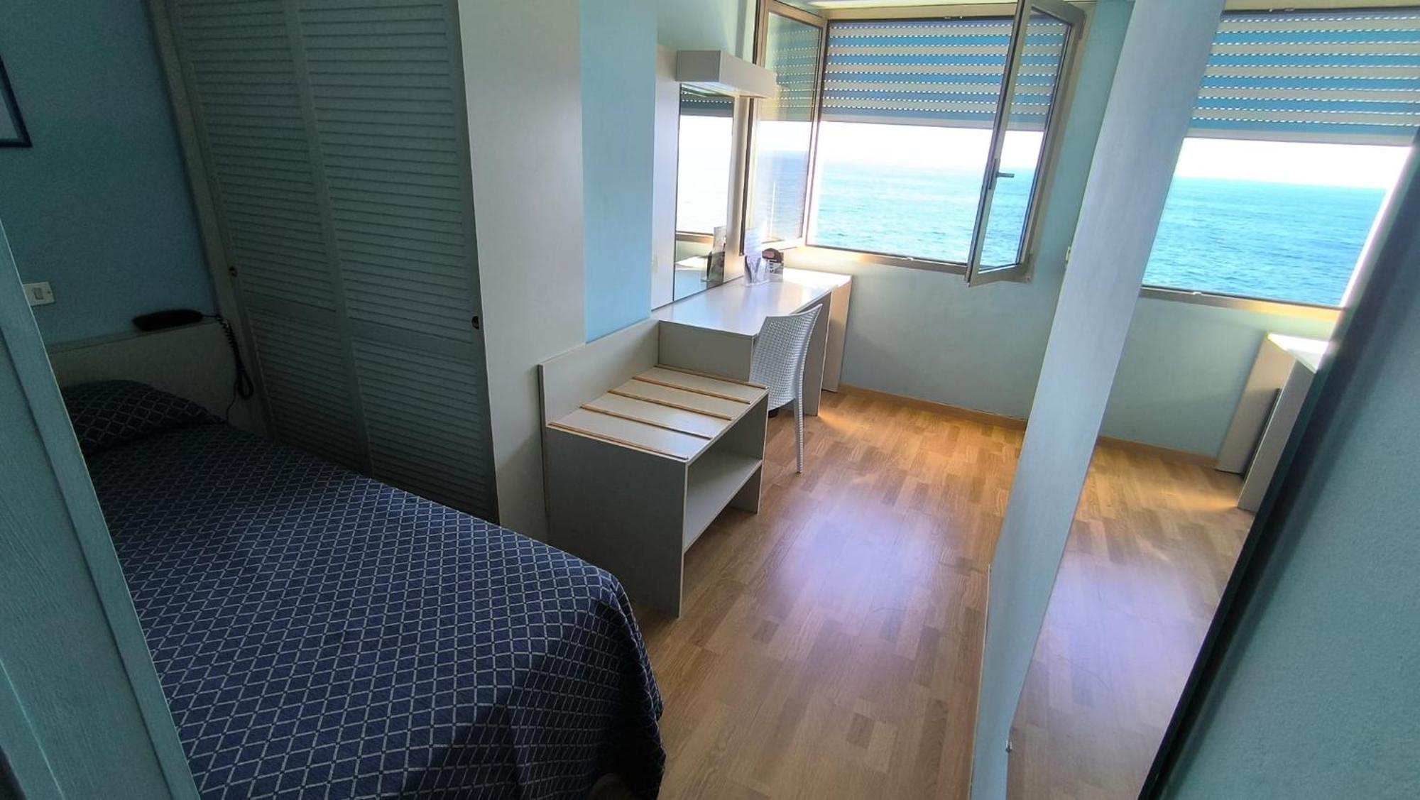 Hotel La Perla Del Capo Ospedaletti Luaran gambar